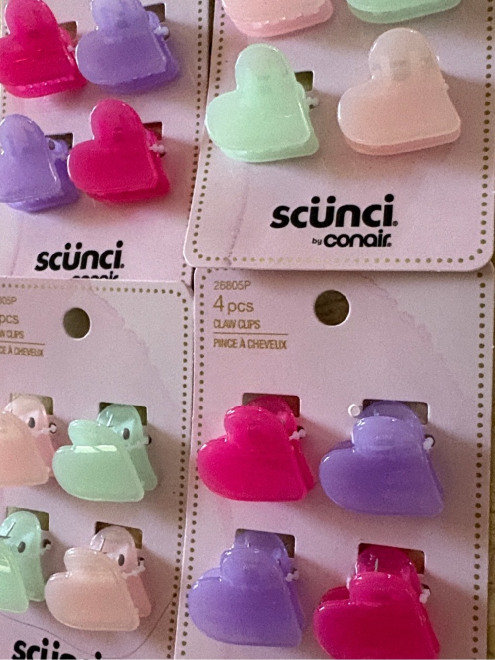 Set of 4 scünci by Conair Pastel Heart Claw Clips - Pink, Mint, Lavender